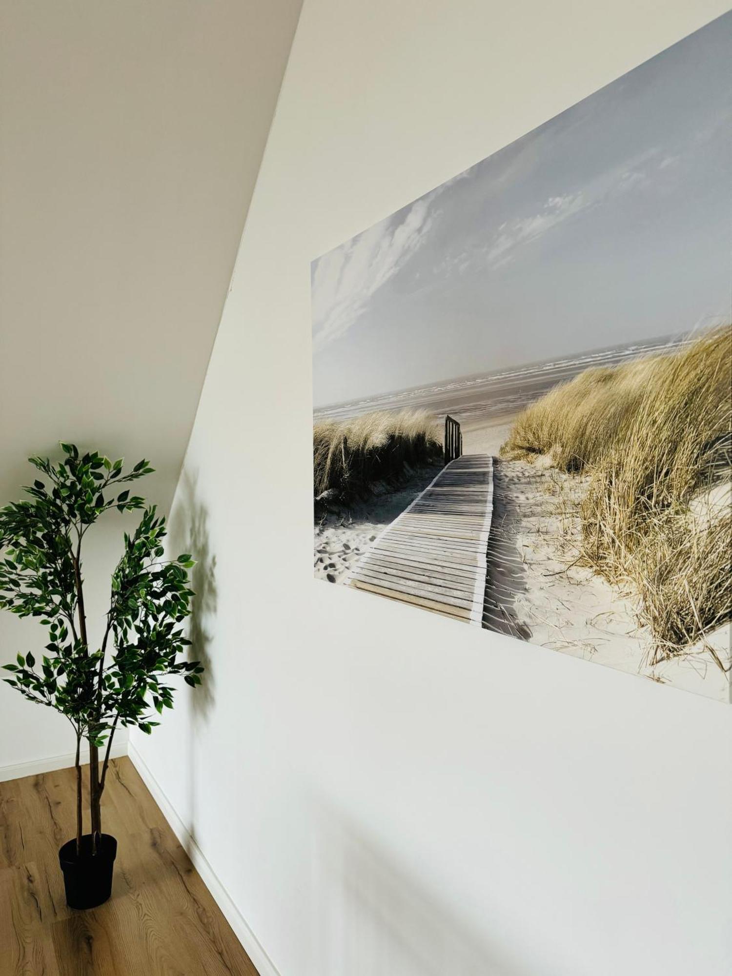 Traumhaftes Familiendomizil In Scharbeutz - Strand 500M, Kostenlos Parken, Garten Экстерьер фото